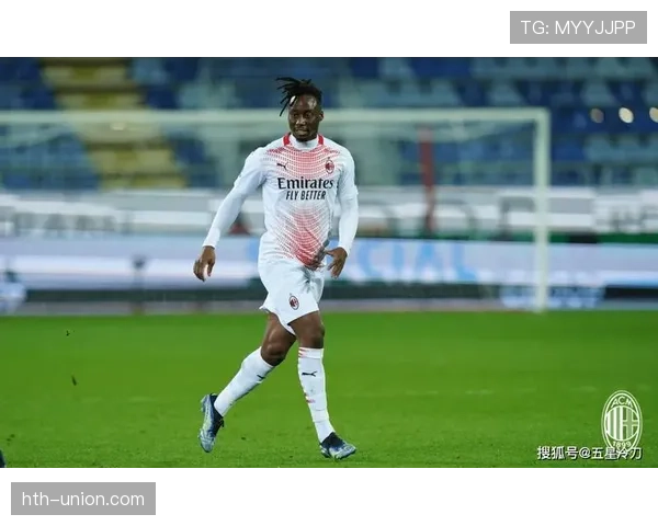 卡利亚里边路闪电前锋持续闪耀，速度与激情开启球队新篇章